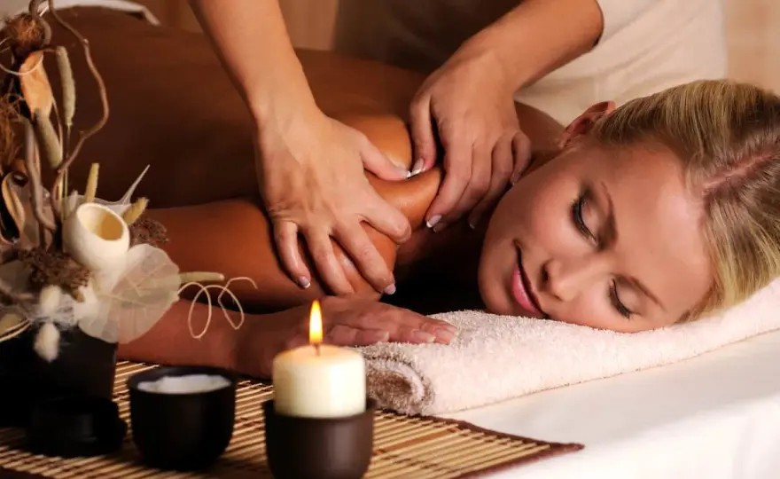 Massaggio a Corpo Intero - Guida Completa al Benessere